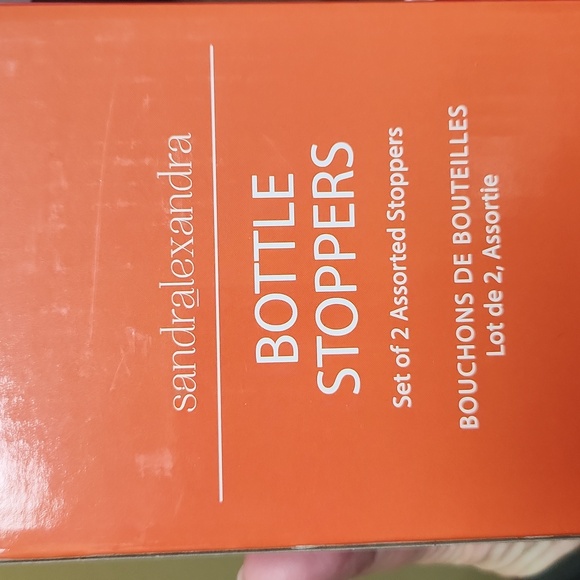 Sandra Alexandra bottle Stoppers set of 2 - Picture 4 of 6